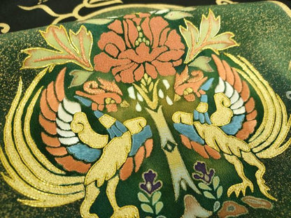 平和屋着物●豪華黒留袖　駒刺繍　花喰鳥　樹下鳥獣花文　暈し染め　金彩　正絹　逸品　DABG8526ps