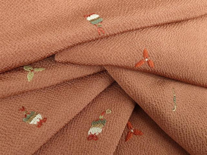 平和屋着物●訪問着　竹屋町刺繍　総刺繍　印籠　煙管　金糸　鬼しぼ縮緬　正絹　逸品　DABG8576ps