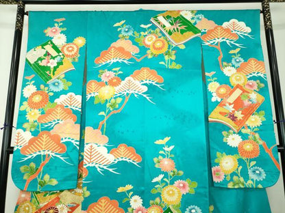 平和屋着物●豪華振袖　駒刺繍　冊子吉祥花文　金彩　正絹　逸品　DABG8597ps