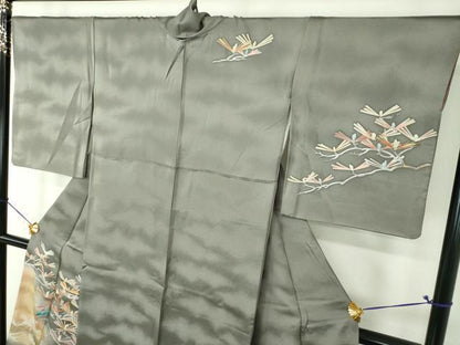 平和屋着物●訪問着　駒刺繍　松文　暈し染め　金彩　正絹　逸品　DABG8598ps