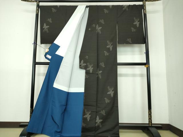 平和屋着物●本場大島紬　地空　舞蝶文　正絹　逸品　DABG8606ps