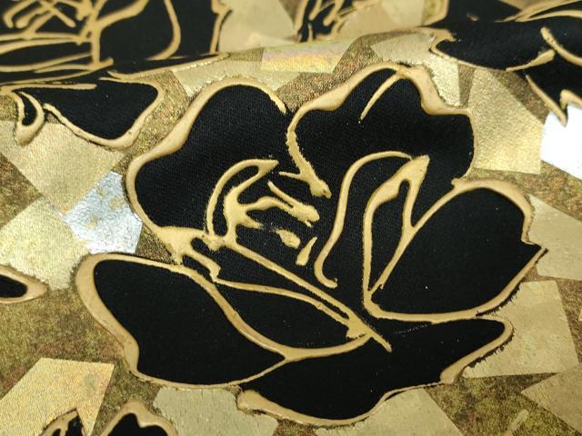 平和屋着物●金彩友禅作家　金彩の魔術師　堀省平　金煌織　振袖　舞花文　暈し染め　金銀彩　正絹　逸品　DABG8608ps