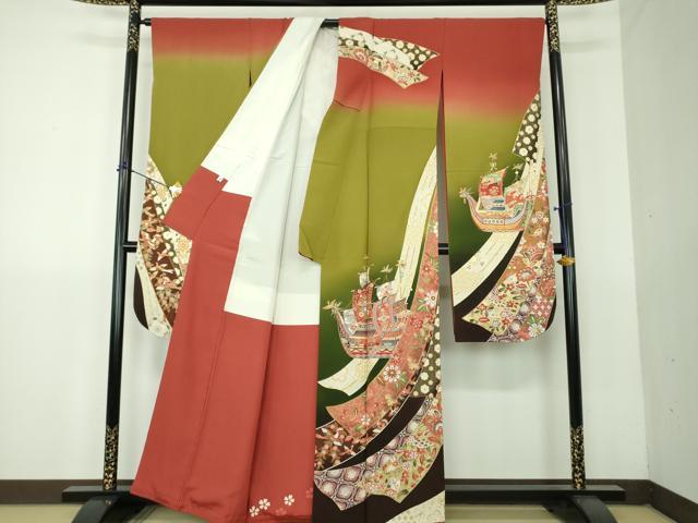 平和屋着物●豪華振袖　南蛮船　花鳥熨斗文　暈し染め　金銀彩　正絹　逸品　DABG8629ps