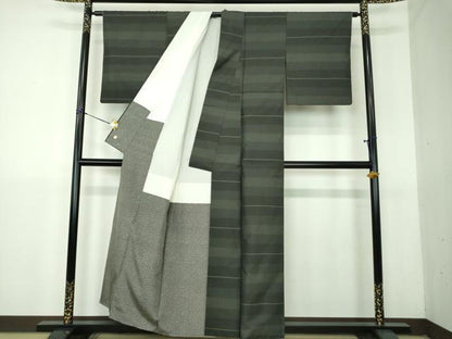 平和屋着物●本場縞大島紬　作家物　横段文　正絹　逸品　DABG8639ps