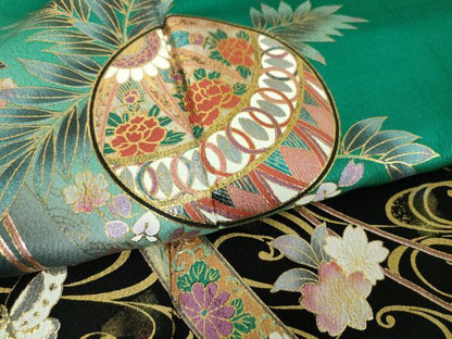 平和屋着物●豪華振袖　舞蝶花手毬　藤花房　暈し染め　金銀彩　正絹　逸品　DABG8659ps