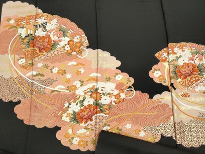 平和屋着物▼黒留袖　解き反物　着尺　駒刺繍　檜扇花松文　金彩　逸品　DABG9094we