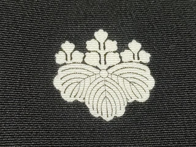 平和屋着物▼黒留袖　解き反物　着尺　駒刺繍　御所車吉祥花文　金彩　逸品　DABG9201we