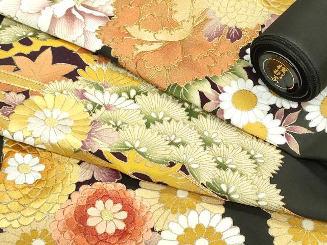 平和屋着物▼黒留袖　解き反物　着尺　駒刺繍　渡橋吉祥花松文　金彩　逸品　DABG9210we
