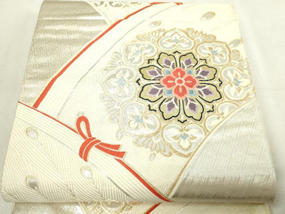 平和屋本店▼六通柄袋帯　唐織　正倉院花文　本金二丁箔九百錦　正絹　逸品　DABG9925sf