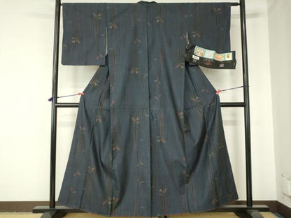 平和屋着物●本場大島紬　9マルキ　古代染色　純泥染　草花文　証紙付き　正絹　逸品　DABH0014op