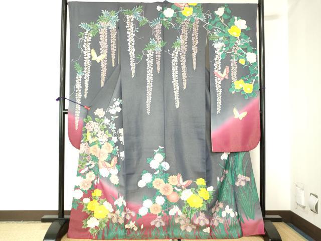 平和屋着物●豪華振袖　駒刺繍　舞蝶花文　暈し染め　金彩　金通し地　正絹　逸品　DABH0023op