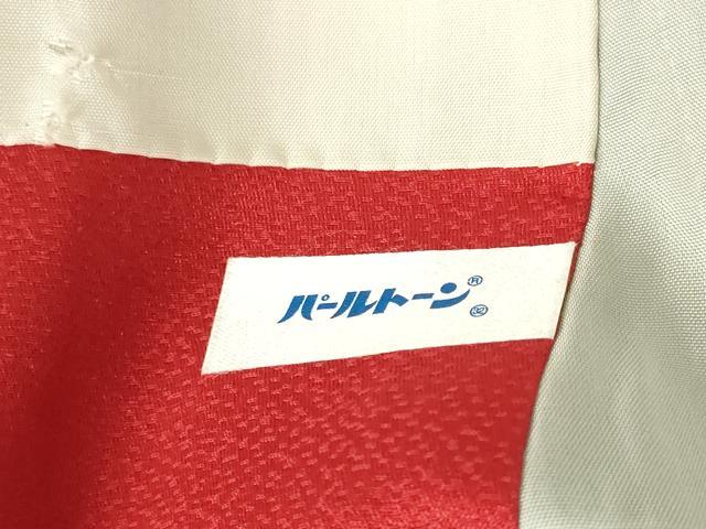 平和屋着物●豪華振袖　駒刺繍　舞蝶花文　暈し染め　金彩　金通し地　正絹　逸品　DABH0023op