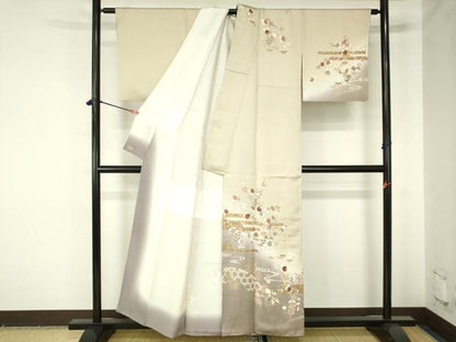 平和屋着物●訪問着　駒刺繍　霞草花文　暈し染め　金彩　三越扱い　正絹　逸品　DABH0026op