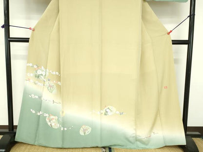 平和屋着物●訪問着　友禅　作家物　草花文　暈し染め　正絹　逸品　DABH0131op