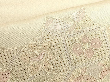 平和屋着物●中国三大刺繍　スワトウ刺繍　汕頭刺繍　総刺繍　訪問着　蜀江花文　正絹　逸品　DABH0141op