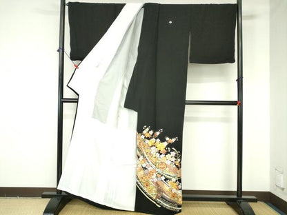 平和屋着物●豪華黒留袖　駒刺繍　宝尽くし花文　枝桜　暈し染め　金彩　正絹　逸品　DABH0151op