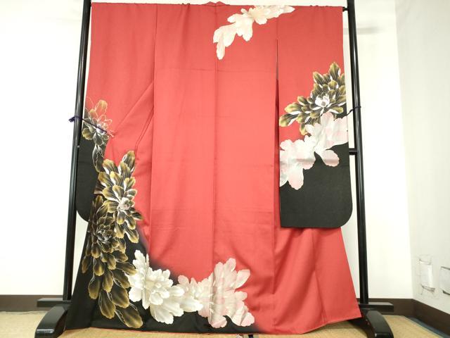 平和屋着物●豪華振袖　牡丹　暈し染め　金彩　金通し地　正絹　逸品　DABH0172op