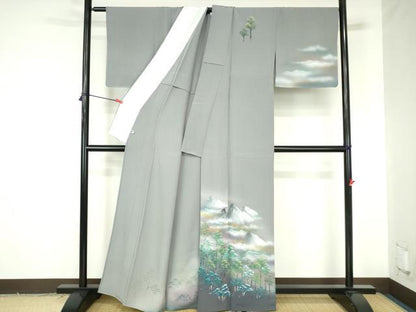 平和屋着物▽訪問着　単衣　作家物　手描き　重ね山樹林文　暈し染め　金彩　正絹　逸品　未使用　DABH0196op