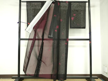 平和屋着物＊夏物　小紋　紗　舞花　黒地　正絹　逸品　未使用　DABH0243op