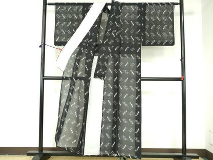 平和屋着物＊夏物　夏物　本場琉球絣　夏琉球　黒地　正絹　逸品　DABH0254op