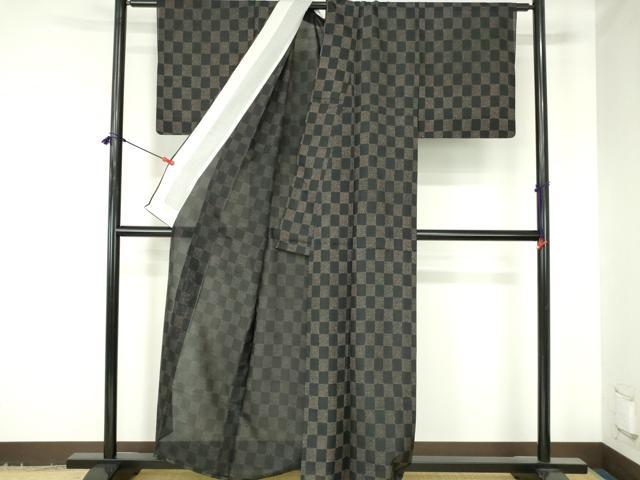 平和屋着物＊夏物　紗紬　市松　黒地　正絹　逸品　DABH0305op