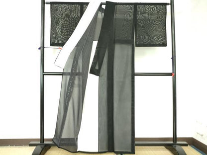 平和屋着物＊夏物　小紋　二重紗　間道　黒地　正絹　逸品　DABH0309op