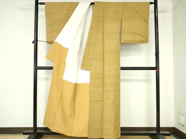 平和屋着物●上質な紬　黄朽葉色　正絹　逸品　DABH0381op