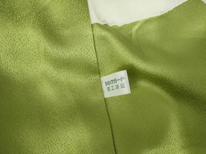 平和屋着物●豪華振袖　駒刺繍　舞蝶花文　牡丹　暈し染め　金銀彩　正絹　逸品　DABH0401op