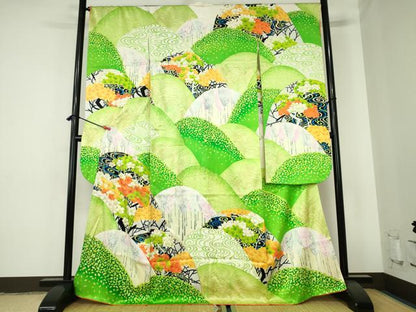 平和屋着物■豪華振袖　駒刺繍　流水花文　金彩　正絹　逸品　DABH0485op