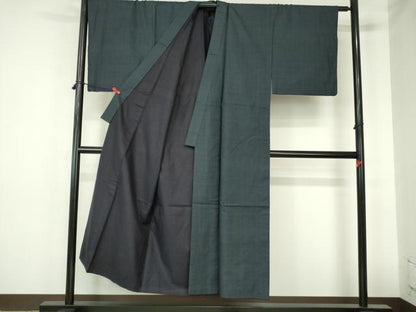 平和屋着物■男性　本場大島紬　80亀甲　総詰め　正絹　逸品　DABH0493op