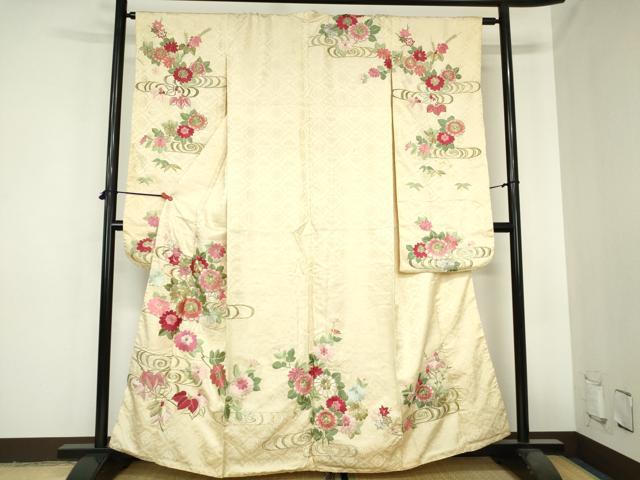 平和屋着物▼豪華振袖　総刺繍　流水菊文　金糸　正絹　逸品　DABH0532op