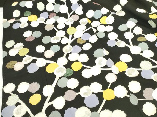平和屋着物●訪問着　刺繍　枝花　黒地　銀彩　正絹　逸品　DABH0581op