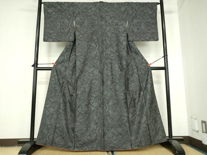 平和屋着物●本場大島紬　7マルキ　笹の葉文　正絹　逸品　DABH0588op