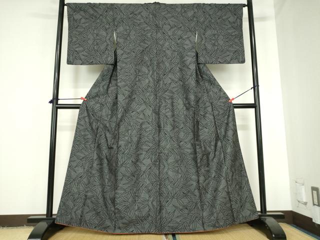 平和屋着物●本場大島紬　7マルキ　笹の葉文　正絹　逸品　DABH0588op