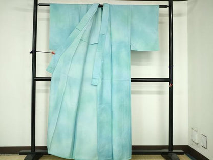 平和屋着物▽上質な小紋　単衣　舞蝶地紋　暈し染め　反端付き　正絹　逸品　DABH0662op