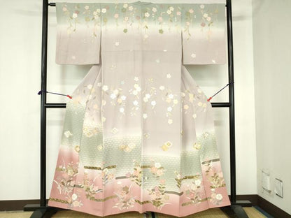 平和屋着物●訪問着　駒刺繍　七宝霞花文　暈し染め　金彩　正絹　逸品　DABH0696op