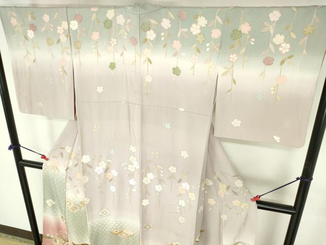 平和屋着物●訪問着　駒刺繍　七宝霞花文　暈し染め　金彩　正絹　逸品　DABH0696op