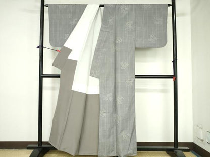 平和屋着物●上質な紬　草花文　正絹　逸品　DABH0734op