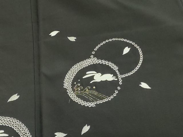 平和屋着物●本場大島紬　訪問着　刺繍　舞桜　跳び兎　立波文　黒地　金糸　正絹　逸品　DABH0765op