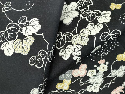 平和屋着物●上質な小紋　蔦の葉花文　黒地　正絹　逸品　DABH0782op