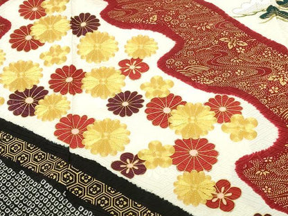 平和屋着物●十日町 名門青柳謹製　振袖　駒刺繍　絞り　道長菊文　金彩　正絹　逸品　DABH0785op