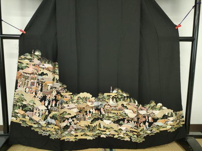 平和屋着物●豪華黒留袖　総刺繍　人物風景花文　金糸　仮絵羽　正絹　逸品　未使用　DABH0787op