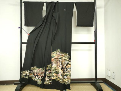 平和屋着物●豪華黒留袖　総刺繍　人物風景花文　金糸　仮絵羽　正絹　逸品　未使用　DABH0787op