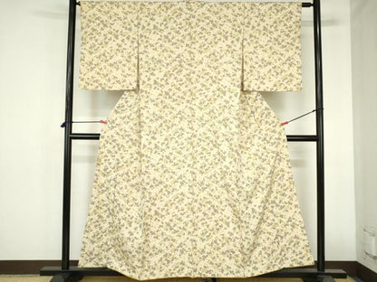 平和屋着物●上質な小紋　舞花　金彩　正絹　逸品　DABH0829op