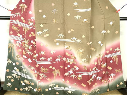 平和屋着物●訪問着　駒刺繍　草花文　暈し染め　金彩　正絹　逸品　DABH0853op