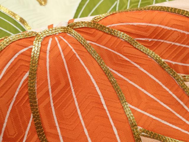 平和屋着物■豪華振袖　駒刺繍　笹の葉文　暈し染め　正絹　逸品　DABH1241qa