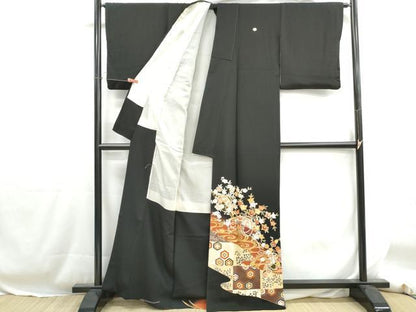 平和屋着物■豪華黒留袖　駒刺繍　流水枝梅文　暈し染め　金彩　正絹　逸品　DABH1299qa