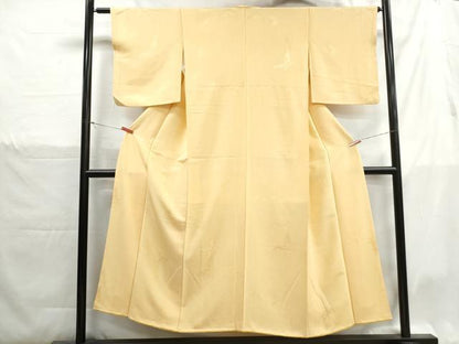 平和屋着物■上質な色無地　舞蝶地紋　卵色　正絹　逸品　DABH1353qa