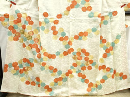 平和屋着物■豪華振袖　駒刺繍　菊尽くし　金彩　正絹　逸品　DABH1453qa　