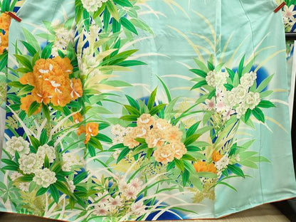 平和屋着物■豪華振袖　駒刺繍　草花文　暈し染め　金彩　正絹　逸品　DABH1457qa